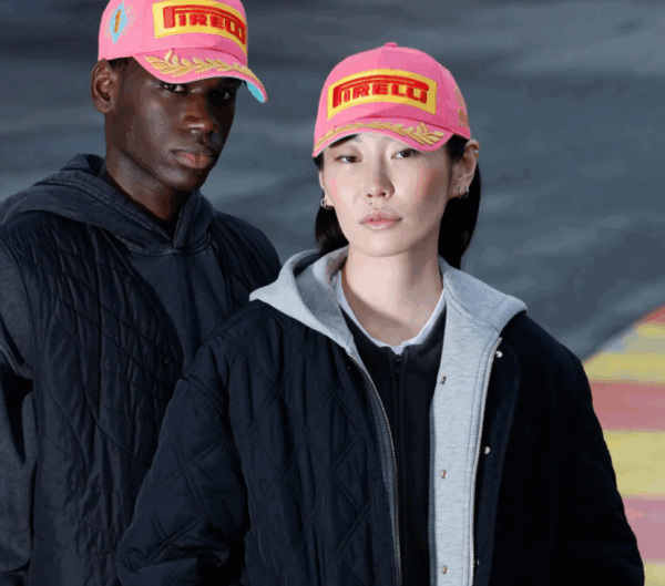 Gorra Pirelli F1™ 2025 GP Miami Podio Oficial Edición Rosa - Image 7